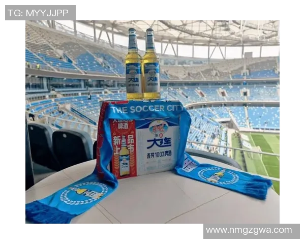 倒啤酒的足球明星如何在赛场与酒杯之间找到平衡与乐趣 倒啤酒的足球明星如何在赛场与酒杯之间找到平衡与乐趣