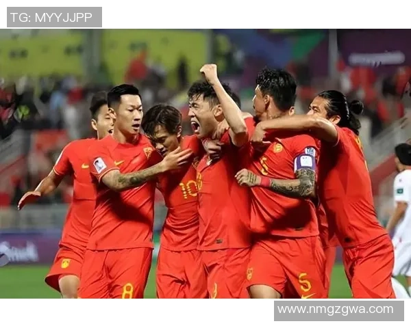 国内足球比赛热潮再起球迷期待新赛季精彩对决与球队表现