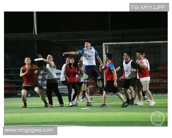 重庆飞盘队的成长之路与城市马拉松的激情碰撞 重庆飞盘队的成长之路与城市马拉松的激情碰撞